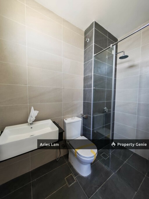 Danga Sutera @ Semi-D House Corner Lot / Skudai