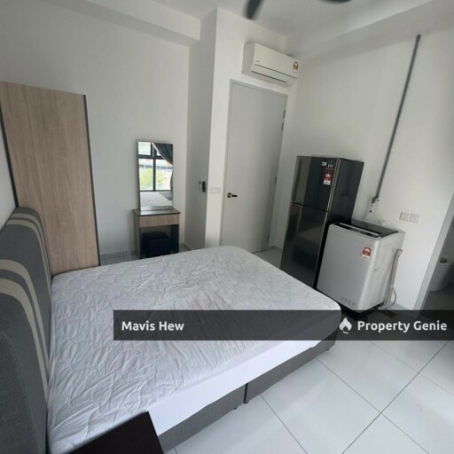 For Rent, Sky Trees Apartment @Bukit Indah, 1 Carpark, Dual Key Unit