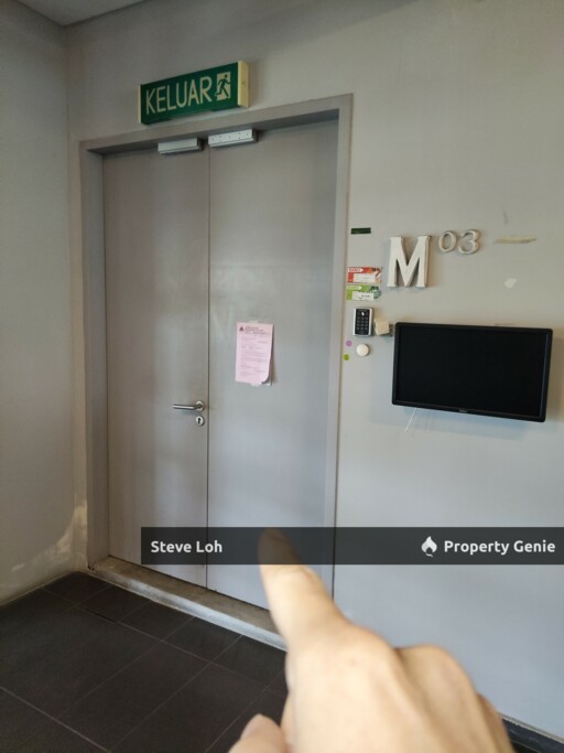 Twin Arkz End Lot Office 2,281sf Auction [Only RM 337psf]