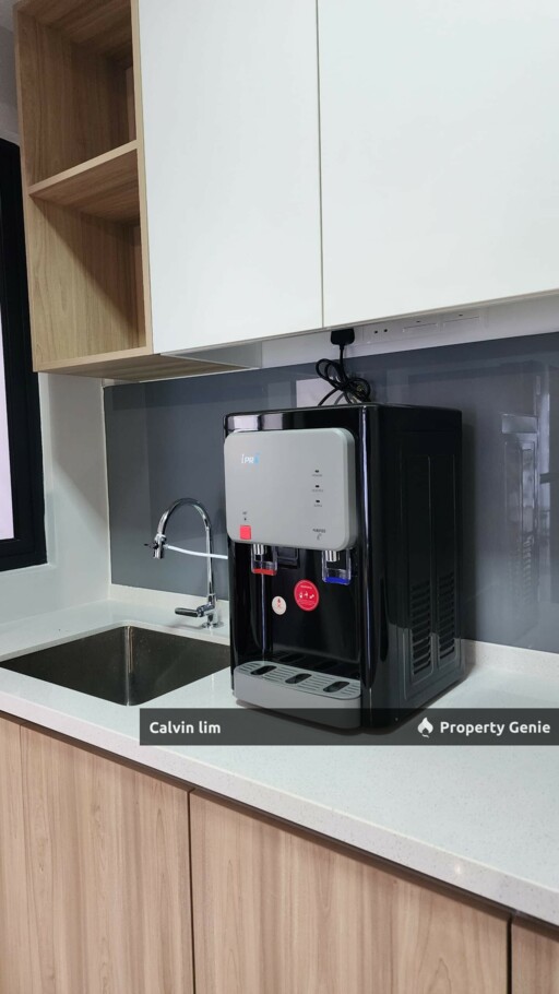 M LUNA , KEPONG METROPOLITAN