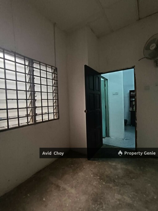 Sri Pulai, Single Storey Terrace House (Unblock View)(full Loan)