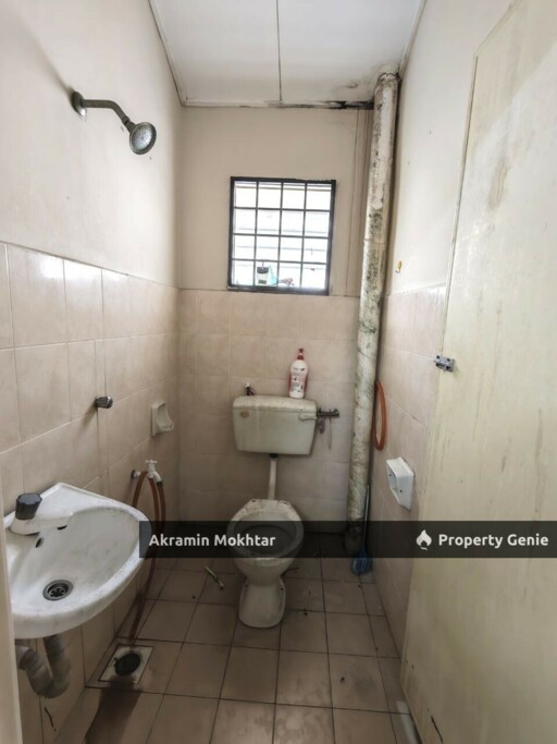 Facing Open  Double Storey, Lorong Az- Zaharah  Seksyen 10, Puncak Alam 
