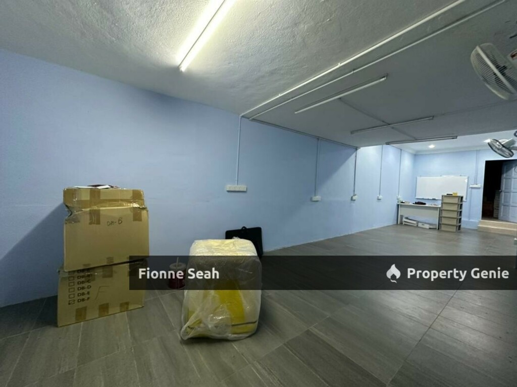 2 Storey Semi Detached at Reservoir Ayer Itam Renovated