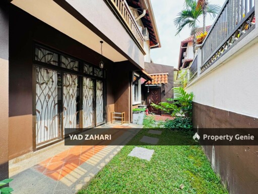 Taman Bunga Negara, Shah Alam | 2-Storey Bungalow 5 Bedrooms | RM1.9M - Below Market, Spacious Land & Freehold