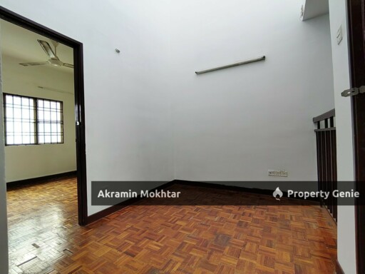 FREEHOLD & TERMURAH | DOUBLE STOREY TERRACE TAMAN PINGGIRAN USJ 3, SUBANG JAYA