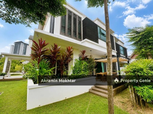 Freehold, Facing Open & Partially Furnished | 2 Storey SemiD Beethoven, Symphony Hills Cyberjay