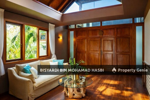 Beautiful Grand Javanese Facing Lake Bungalow House, Perdana Lakeview East, Cyberjaya