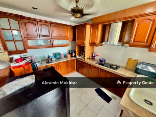 End Unit, Renovated & 1 Parking | Zamrud Apartment, Jalan Klang Lama Kuala Lumpur
