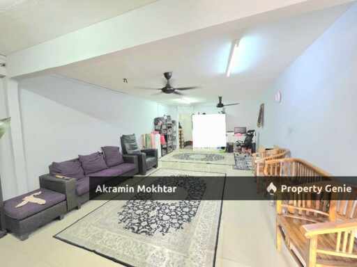 Fully Renovated & " Bebas Banjir" | 'Teres 2 Tingkat Seksyen 18, Shah Alam
