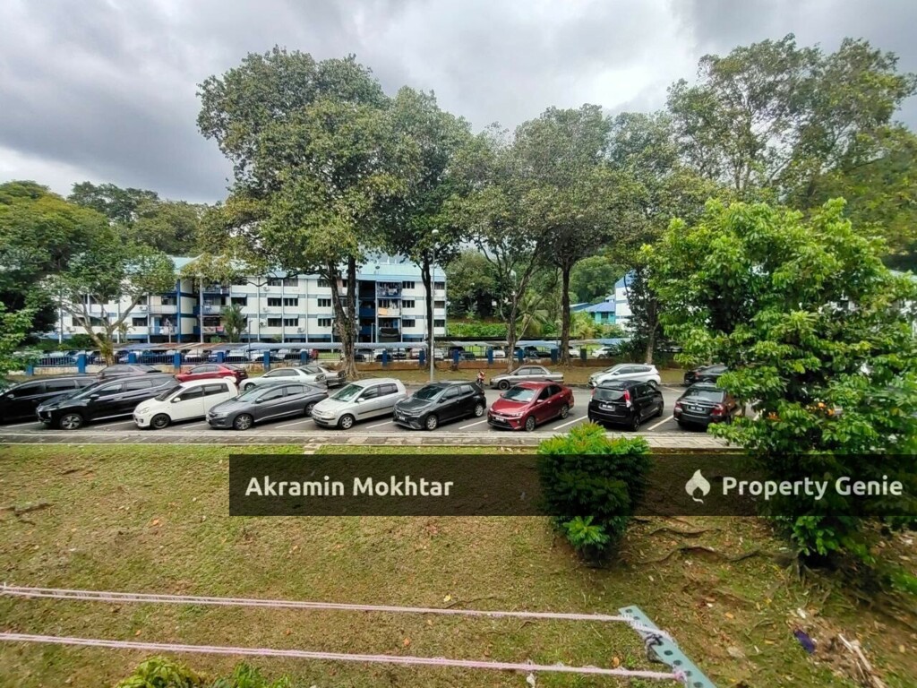 10 MIN LRT & NEAR SURAU | Flat Kelumpuk Dahlia AU3 Keramat