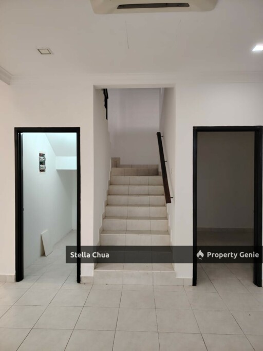 Double Storey Cluster For Rent in Adda Height @ Legend Brown