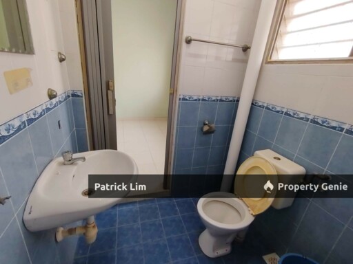 Kota Laksamana Double Storey Terrace For Sale