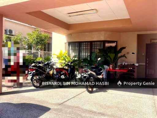 RENOVATED 2.5 STOREY END LOT EXTRA LAND, PRESINT 16 PUTRAJAYA .