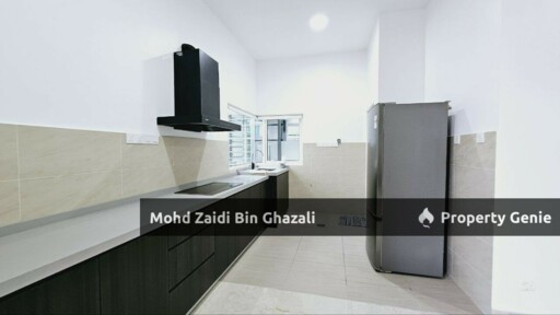 Jacaranda Garden Residence 3 Storey Bungalow House Semi Furnished Cyberjaya Selangor