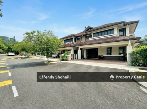 PUTRAJAYA PRESINT 11 SEMI D HOUSE