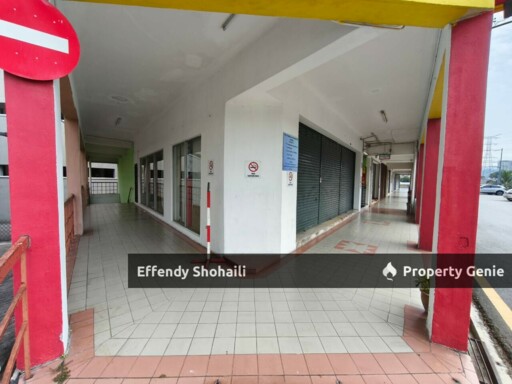 MEDAN SELAYANG SHOP GROUND FLOOR