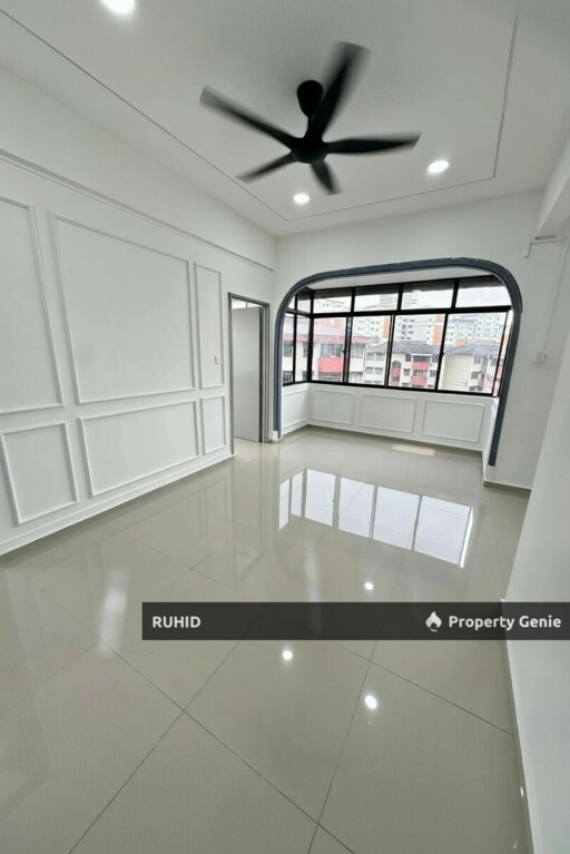 Flat Jalan Camar, Taman Perling - FULLY RENOVATED LOW COST FLAT UNIT