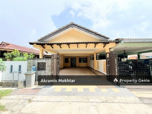 FREEHOLD, FACING OPEN & FULLY RENOVATED | Single Storey Taman Nilai Perdana, Nilai, N. Sembilan .