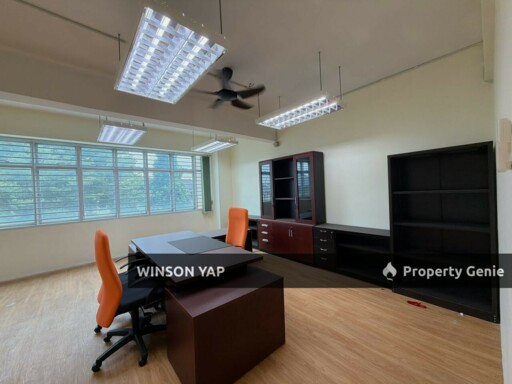 3 Storey Shop Office First Floor Taman Molek JB Fully Office Furnished