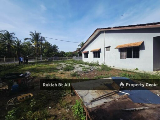 SEMI D CORNER LOT TAMAN REMBAU UTAMA