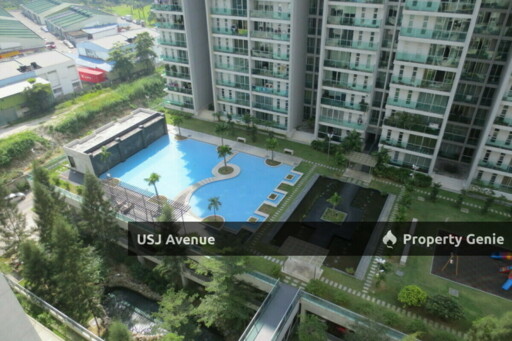 USJ Avenue