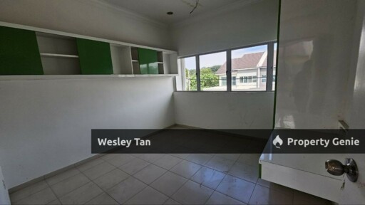 Below Value RM140,000 2 Storey Cluster 2055sqft Freehold 24/7 Guarded