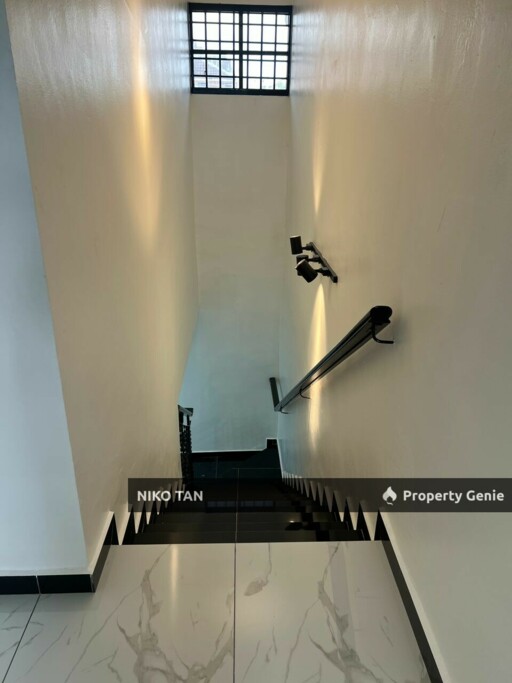 For Sale Jalan Bayu 18, Bandar Seri Alam 81750 Masai.