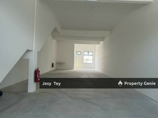 2 Storey Shoplot @ Kaze Hills, Ulu Tiram (Intermediate First Floor)