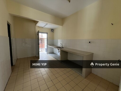 Extra Land Double Storey Terrace House at Bandar Mahkota Cheras