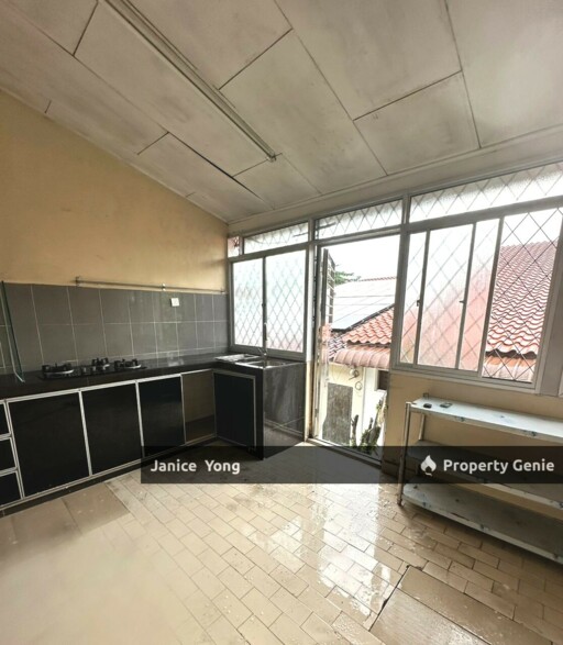 Taman Pelangi Jalan Jerau