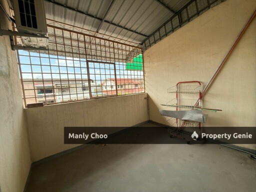 BELOW VALUE 200K Double Storey Terrace Jalan Merpati Melaka Baru Texas
