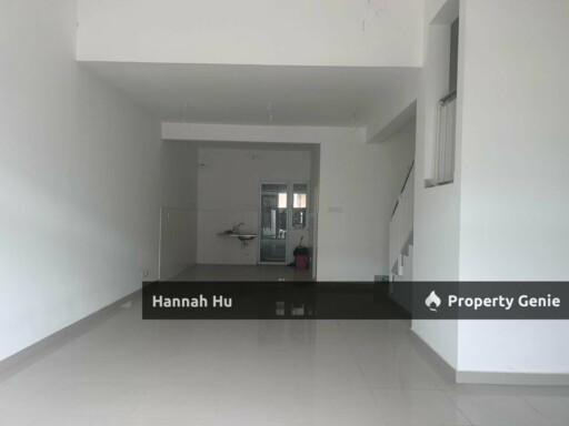Spacious Landed Terrance House Taman Putra Prima