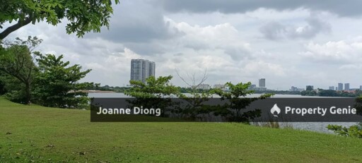 Cascadia Lake Vista Puchong