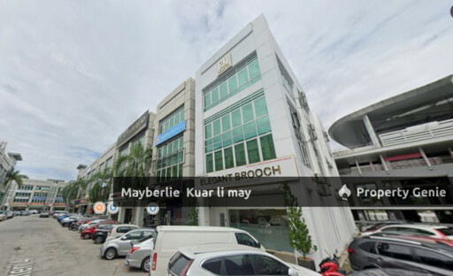 Bandar Puteri Puchong RM3.3Mil 4storey Shop Office For Sale