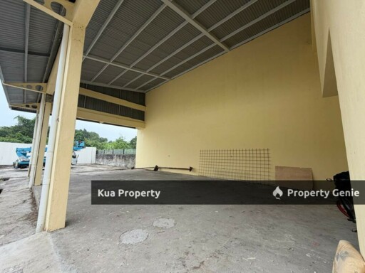 Semi-D Warehouse for Rent at Demak Maju A1
