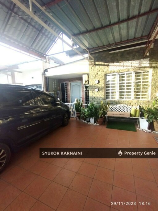 Semi D Cluster Taman Banting Baru