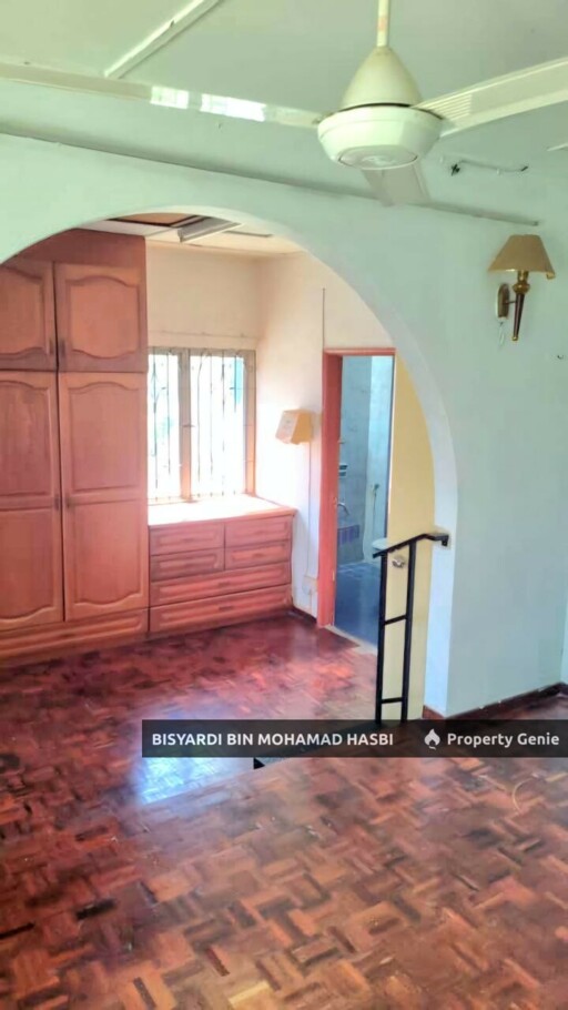 CORNER LOT 2 STOREY TERRACE TAMAN WANTAN, AMPANG SELANGOR .