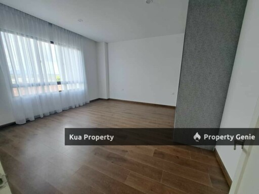 D'Ryx Penthouse Unit For SALE