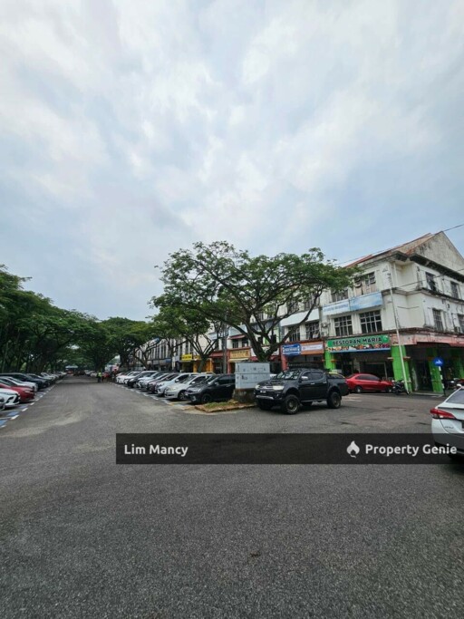 Medan Nusa Perintis Four Storey Shoplot