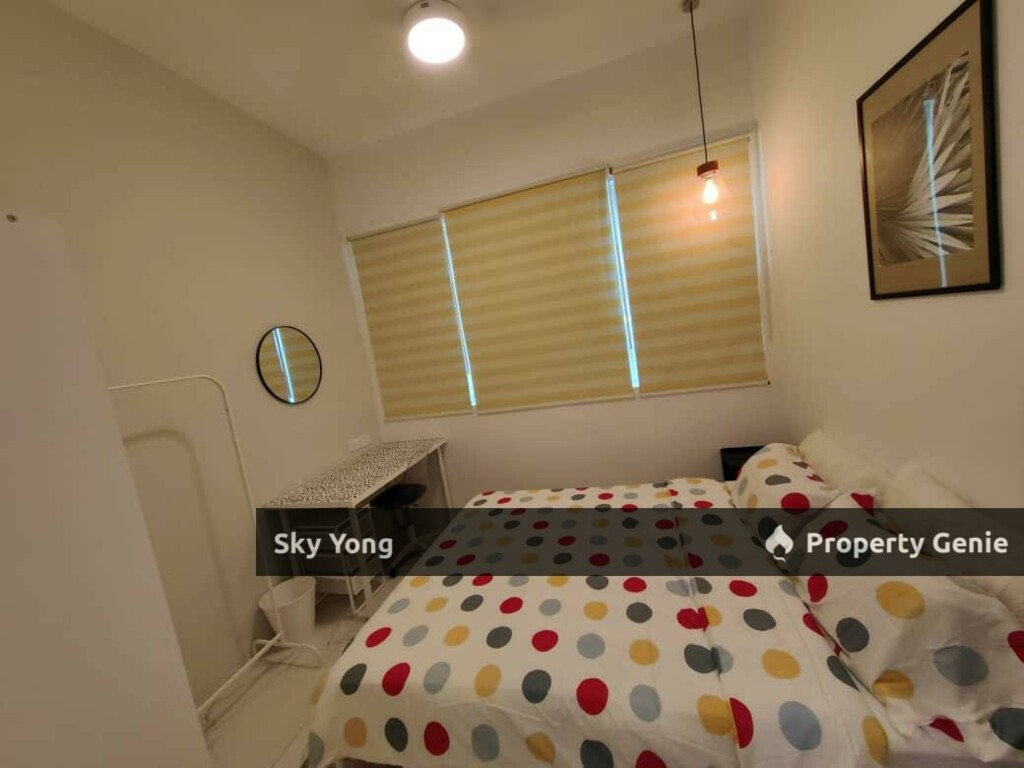 Quaywest Condominium Fully Furnished For Rent