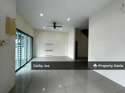 DOUBLE STOREY CORNER LOT AT LAHAT, IPOH