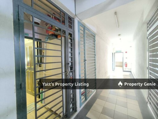 🏡 PANGSAPURI DAMAI, SEKSYEN 25, SHAH ALAM  For Sale 💰 RM299,000 (Nego)