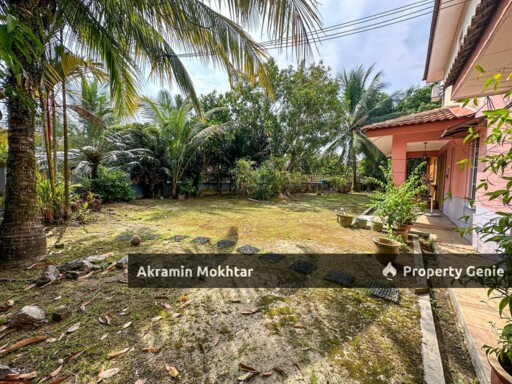 Freehold & Corner Lot | 2 Storey Terrace, Seksyen 6, Bandar Bukit Mahkota Bangi.