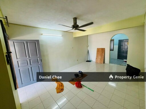 Pengkalan Double Storey Terrace House FOR RENT
