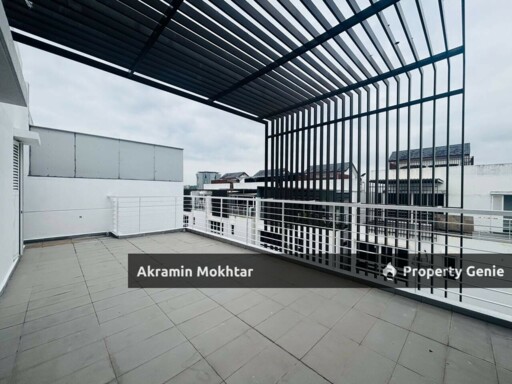 TWO AND HALF STOREY HYPERLINK DUTA VILLA PRESINT 14 PUTRAJAYA