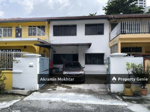 FREEHOLD, Double Storey Terrace House @ Lucky Garden, Bangsar, Kuala Lumpur - Fully Extended  Kitchen, With Balcony
