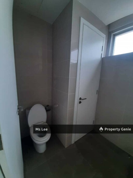 Binjai 8 @ KLCC- Near LRT, Bare Office, Level 37, Open for Reservation Now