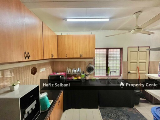 Double Storey Terrace Seri Pristana Sungai Buloh
