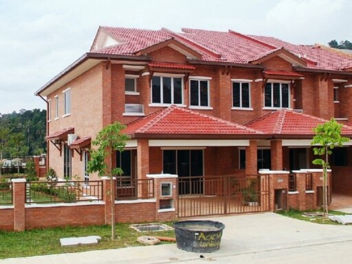 Senja 1&2, Alam Budiman