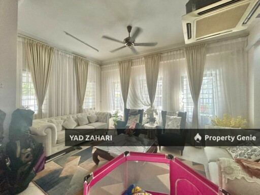 Alam Damai, Cheras | 2.5 Storey Semi D 6 Bedrooms | RM1.89M - Renovated and Extended 2 Rooms & Balcony